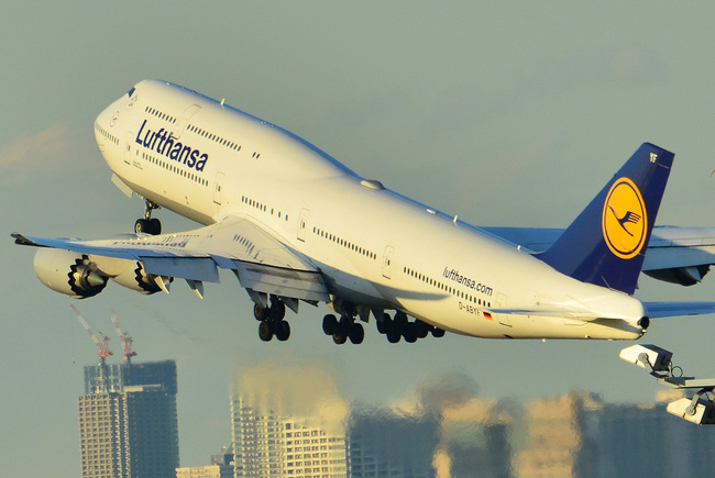 Lufthansa05.jpg
